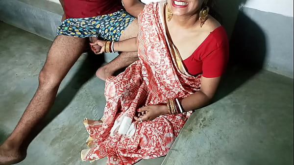भाभी ने देवर को शादी से पहले ही सिखा दी सुहागरात की गर्मा-गरम तैयारी!