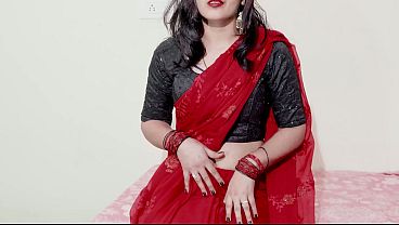 Priya Stepaunty Ngecesin Kontol Sambil Crot, Abis Itu Juga Masih Mainin Lagi Pake Hindi Jelas.