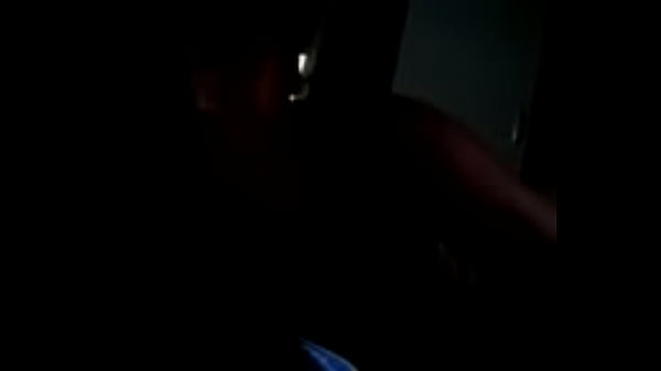 India Mamando, Siap Digoyang Bibir Dan Lidah Sampai Basah Kuyup.