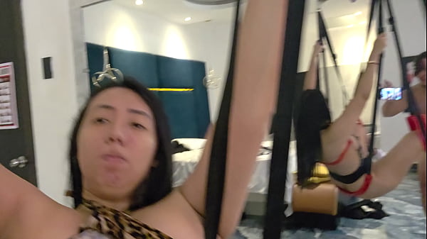 Aku Menggenjot Ibu Tiriku Dari Tiongkok Di Hotel Murahan