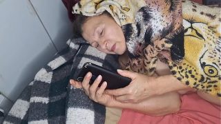 Cucu Laki-laki Tak Sengaja Ngeseks Dengan Ibu Mertua