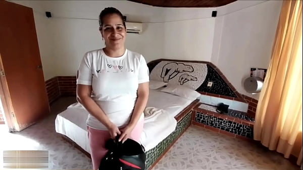Menggila Dengan Ibu Mertua Di Setiap Sudut Kota, Balas Dendam Karena Ditinggal Pacar – Episode 1 – Film Panas