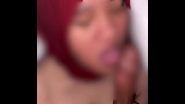 Video Panas Indonesia, Adegan Bercinta Dengan Memek Sempit Dan Kontol Besar, Si Wanita Berjilbab Merah Menggoda.