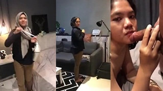 Mahasiswi Hijab Seksi Disuruh Pacarnya Telanjang Bulat