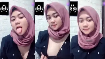 Ngewe Bareng Sherly Hijabers Toge, Crot Di Dalem.