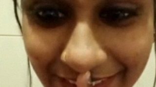Video Call, Cewek Tamil India Colmek Sampe Basah