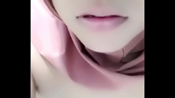Memekku Gatel Banget, Pengen Digenjot Nih.