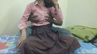 Cewek Kuliahan India Digebukin Pacar Di Kamar Kos, Crot Di Dalem
