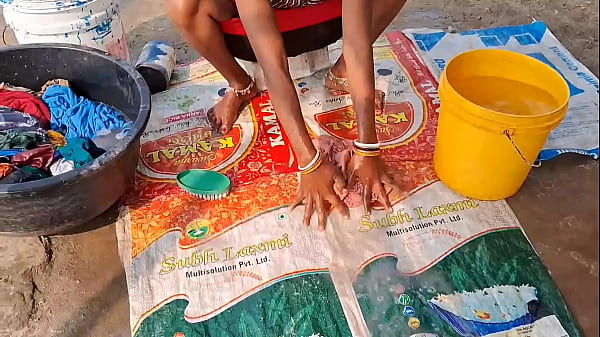 Desi Istri Kampung Ngentot Tembus Pepek, Baju Doang Yang Rapi, Bini Orang Digebukin Keras