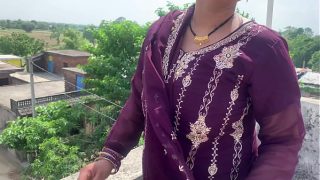 Bhojpuri Desi Bhabhi Ngewein Gue Full, Pussy Dan Tubuhnya Basah Kuyup, Suara Hindi Bikin Makin Nafsu.