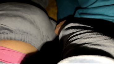 Ngentot Istri Orang, Kontol Tegang Tembus Memek Basah, Selingkuh Panas Bikin Crot