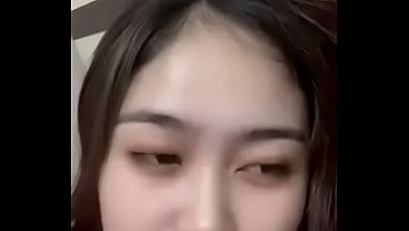 Nonton Cewek Indonesia Live, Goyangannya Bikin Makin Pengen