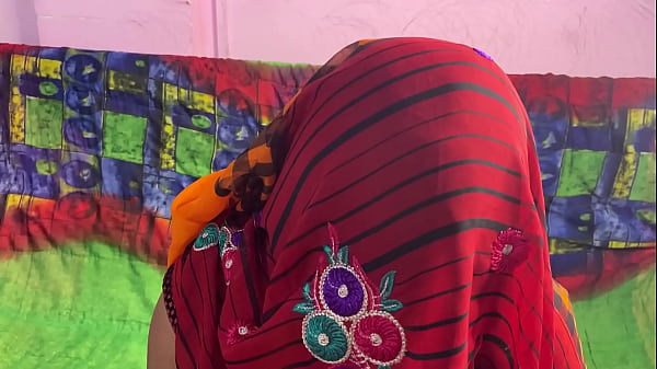 Sasur Ne Bahu Ko Choda, Raat Ko Sone Jaate Waqt, Desi Indian Hard Sex Viral Mms, Hindi Voice.