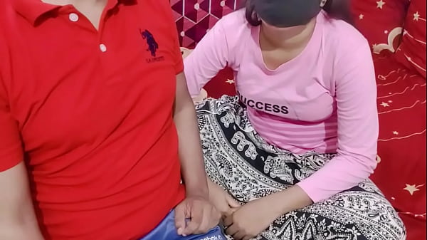 Langkah Kakak Bercinta Sama Adiknya – Hindi