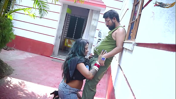 Desi Bengali Pasutri Ngebabi Anal Di Luar Rumah Pake Audio Hindi Hot (full Film)