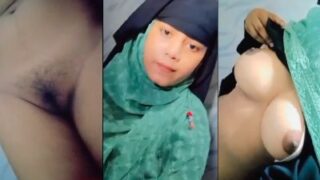 Gadis Muslim Montok Rekam Video Mesum Di Kamar Mandi