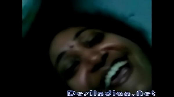 Desi Cute Telugu Aunty, Sange Panasnya Bikin Ngaceng.