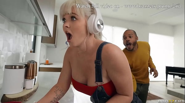 Nonton Gebetan Gue Colmek Dan Ngentot Di Lubang Belakang!! – Kay Carter, Delilah Day / Brazzers / Tonton Full Dari Www.brazzers.promo/ana