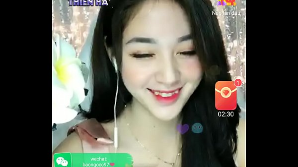Cewek Asia Goyang Hot Di Live Uplive Bikin Makin Greget