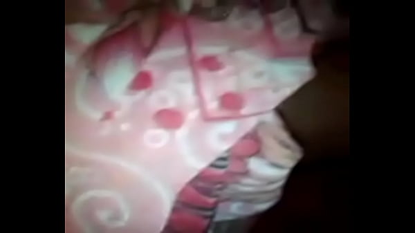 Desi Aunty, Bulu Memek Lebat Bikin Ngilu.