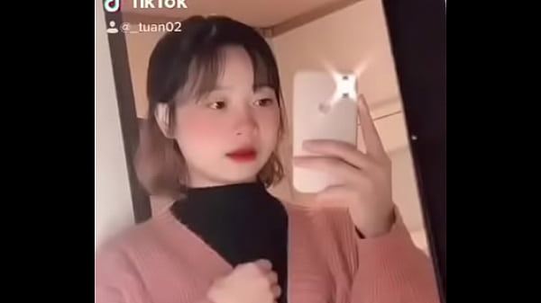 Doyan Banget Sama Cewek China Imut Yang Bikin Pengen Gigit