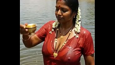 Ai Bhabhi Desi, Siap Ngerayu Lo Sambil Goyang-goyang Panas.