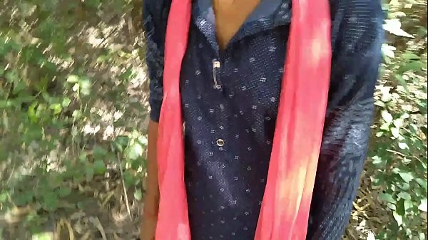 Desi Cewek Di Luar Digenjot Pacar, Gaya Doggy Ngebut Keras