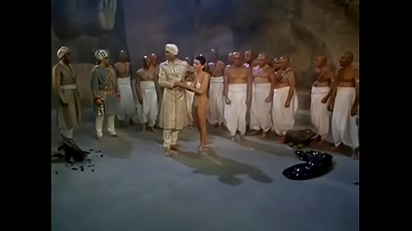 Makam India Yang Bikin Makin Pengen Tau Isi Dalemnya, Penuh Misteri Basah Dan Panas!