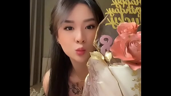 Tiktok Cewek China Puting Kelihatan