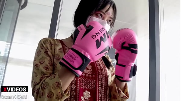 Gadis Petarung Ufc Desi Ini Pukul Kayak Lagi Ngewe, Bikin Sange Banget