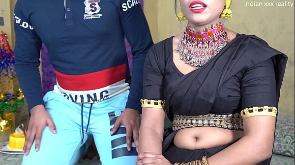 Ngentot Ibu Tiri India Di Hari Ulang Tahunnya, Gaya Desi Cabul