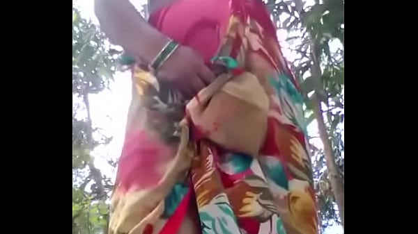 Desi Roshni Bhabhi Lagi Pamerin Isi Daleman Hotnya