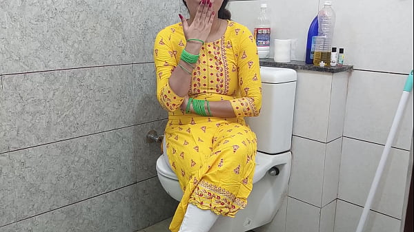 Ibu Tiri India Yang Seksi Ngewe Anak Tirinya Kotor Di Kamar Mandi Pake Suara Hindi