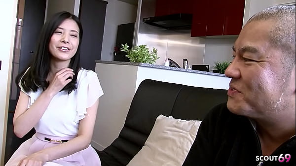 Viral! Om-om Jepang Tua Genjot Teman Sekelas Abg-nya, Ngencang Sampai Crot Dalam Di Bokep Jepang No Sensor