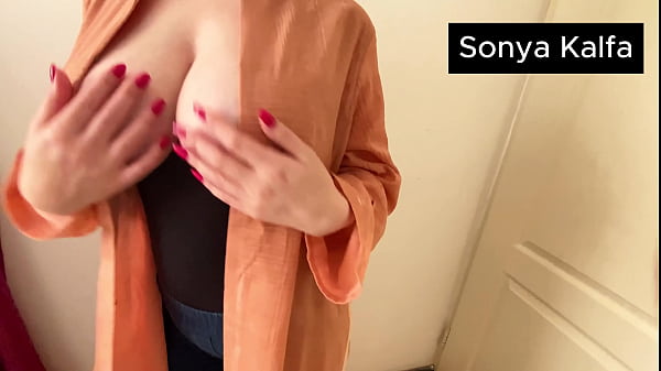 Ibu Tiri Arab Digenjot Keras Sampai Merintih